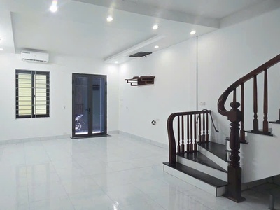 Bán nhà tam trinh xây mới 2 tầng 2 phòng ngủ giá 2.68 tỷ nhà chưa sổ 0