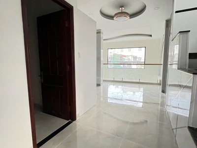 Bán nhà 2 mt lương thế vinh giao lũy bán bích, gần hòa bình, 6/10x13.5m, 4 tầng, 15.6 tỷ 2