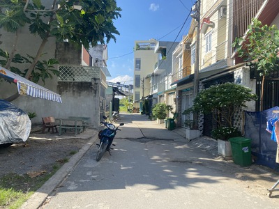 Bán nhà phân lô đồng bộ   hẻm xe hơi   ra nguyễn duy trinh vài bước chân 2