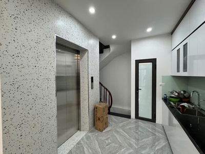 Phân lô, ô tô, vỉa hè, thang máy, nam dư- hoàng mai, 45m2, mt 4,5, giá 13,3 tỷ. 2