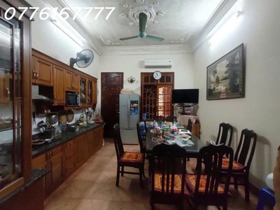 Phùng chí kiên, cầu giấy, dân xây, phân lô cán bộ - 75m2 - 4t - mt 4.1m - 22.x tỷ 2