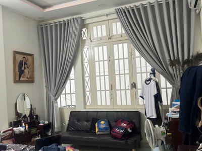 Bán nhà đường dương quảng hàm 70m2, nở hậu 8m, giá tốt cực kì 1
