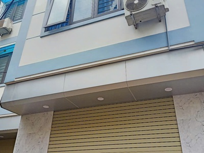 Bán nhà đẹp 5 tầng, khương trung, ở ngay, gần phố, cách ô tô 5m giá 10,35 tỷ. 0