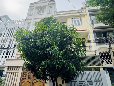 Nhà 4 tầng ngang 5 nơ trang long bình thạnh đoạn đẹp 80m2 0