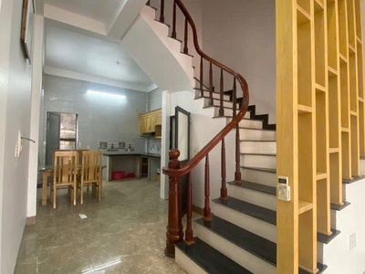 Nhà mới full nội thất mặt phố hồng tiến 41m2 x 4 tầng,mặt tiền 3.6m, 14.99 tỷ long biên. 2