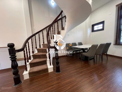  bán nhà 3 tầng đẹp hẻm lê hồng phong   phước hải   trung tâm tp nha trang   giá 5.9 tỷ 1