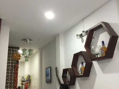 Hiếm bán gấp  nhà 2 tầng kiệt ô tô, hải châu, gần mặt tiền, chỉ 2,95 tỷ bớt lộc 2
