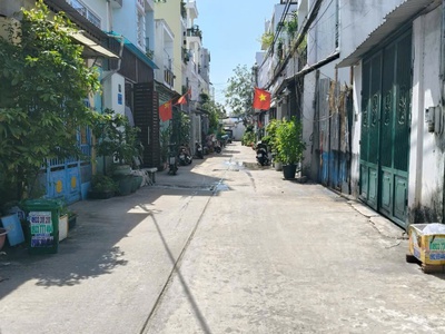 Gấp bán nhà ngay chợ bình thành hẻm nhựa 6m xe hơi vào nhà 56m2-4 tầng 5tỷ 1 0