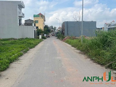 Cần bán duy nhất một lô đất hướng Đông, khu dự án Cửa Trại, Phường Thủy Đường, TP Thủy 2