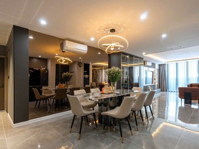 Căn vip 161m2  4pn3wc  chỉ 1 căn/tầng, nhà mới full nội thất cao cấp, sổ hồng sẵn 0