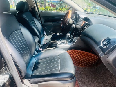 Cần bán xe 4 chỗ đẹp 6
