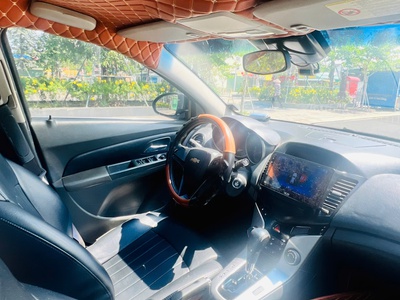 Cần bán xe 4 chỗ đẹp 9