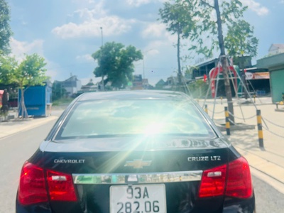 Cần bán xe 4 chỗ đẹp 12