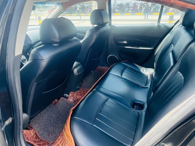 Cần bán xe 4 chỗ đẹp 16