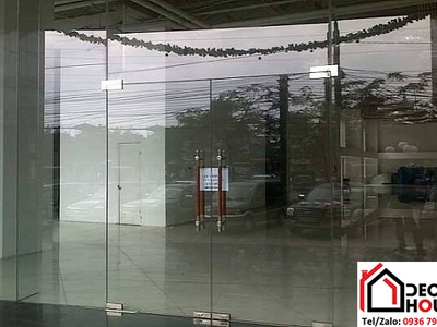 Cửa kính cường lực chất lượng cao lắp đặt tại Hoàn Kiếm 0