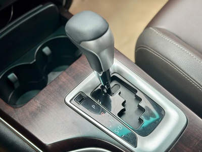 Bán xe Toyota Fortuner 2.4G 4x2 AT 2020, màu bạc. 13