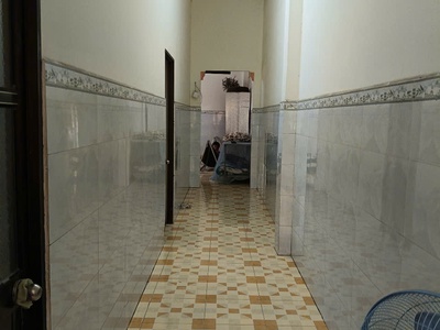Bán nhà thị trấn Hóc Môn 1