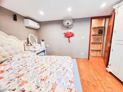TT Giảng Võ, vị trí VIP view hồ, thang máy căn 2 ngủ, nội thất đẹp 1