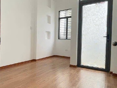 Bán nhà ngang 4 - 4PN - 36m2 - Giá 3.75 tỷ - Hẻm Chuyên Dùng Chính Q7 1