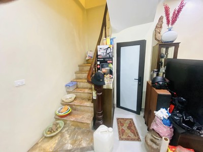 NHÀ ĐẸP PHỐ NGUYỄN KHOÁI   VÀI PHÚT LÊN PHỐ 30m2 4 tầng xung quanh an ninh đảm bảo GIÁ 6.1 tỷ 7