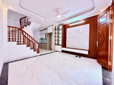 Nhà đẹp đàm quang trung 35m , 5 tầng, 4pn, 3wc, long biên - 5.7 tỷ 0