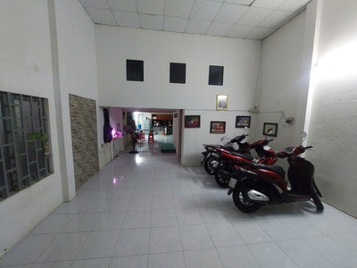 Bán nhà 100m2 lô góc 2 mặt hẻm p.an bình dĩ an,giáp giới tp thủ đức 0