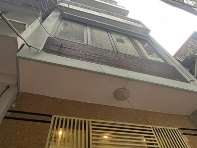 Bán nhà Bạch Mai, 5PN. Dân xây, lô góc, ngõ ba gác đẹp. Dọn về ở ngay. 37m2 5T. 0