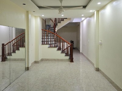Bán nhà kim giang, hoàng mai, gần ô tô, 5t, 8n vừa ở vừa kinh doanh, 36m2, 7.2 tỷ ctl 0