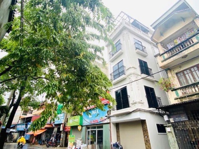 Bán gấp nhà mới đẹp - lô góc 2 thoáng - gần ô tô tránh - chỉ hơn 7.5 tỷ - 5 tầng xây - mặt tiền 8m 0