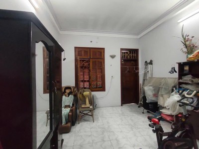 Phân lô phùng chí kiên - hoàng quốc việt ôtô vào nhà - ngõ thông 2 thoáng - 72m 4t 3