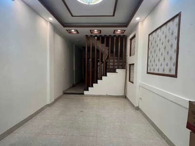 Bán nhà Bạch Mai, 5PN. Dân xây, lô góc, ngõ ba gác đẹp. Dọn về ở ngay. 37m2 5T. 1