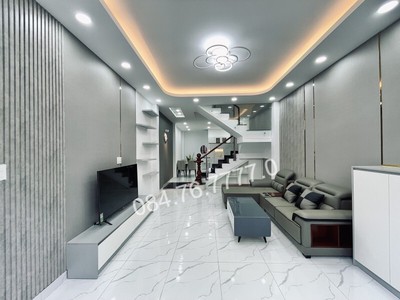 Bán  nhà gò vấp 3 tầng, 45m , 4x12m, 6.65 tỷ, 3pn, 3wc - vị trí đắc địa, sổ hồng 1