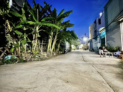 Hàng hiếm  lô góc đẹp thổ cư full thạnh xuân 25, hẻm 8m xe tránh nhau, hsxd cao 2