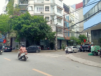 Cho thuê nhà liền kề mỹ đình lô góc vỉa hè rộng kinh doanh đỉnh 1