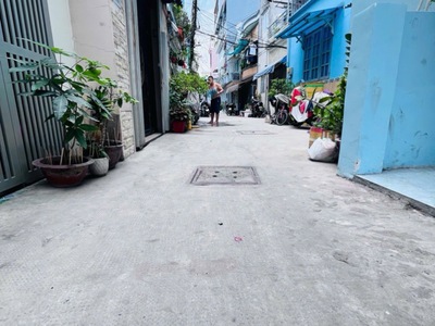 P6, q8  bán gấp nhà đẹp sát mặt tiền phạm thế hiển 24m2  3.2x7m 2t, 2pn chỉ 2.68 tỷ 1