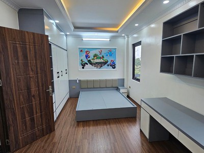 Nhà 5 tầng  thang máy xịn  view hồ   phân lô cán bộ tam trinh  giá 12.8 tỷ một khoảng trời riêng 3
