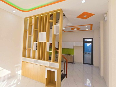 Nhà 3 tầng mới xây   cách nguyễn duy trinh vài bước   hẻm ô tô tránh   chỉ 4.3 tỷ 0