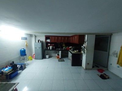 Bán nhà 100m2 lô góc 2 mặt hẻm p.an bình dĩ an,giáp giới tp thủ đức 1
