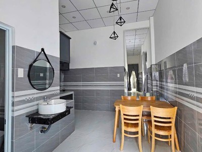 Cô 8 bán nhà cấp 4 ở tphcm - 130,4m2 - có hỗ trợ vay - 755Triệu 2
