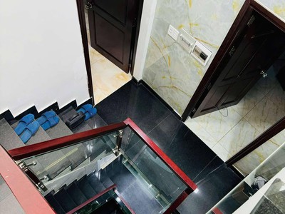 Vip   quận 3  - p14- lô góc -hxh- sát mặt tiền- mới đẹp gần 60m2- ngang 4.3- 6 tầng 10pn- chính chủ 1