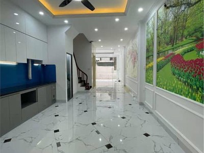 Nhà 5 tầng mới koong   thang máy   gara ô tô   dân trí cao   nhỉnh 10 t.ỷ 2
