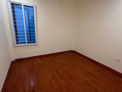 Bán nhà Bạch Mai, 5PN. Dân xây, lô góc, ngõ ba gác đẹp. Dọn về ở ngay. 37m2 5T. 4