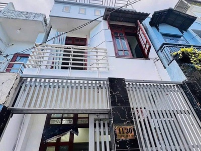 Nhà đẹp chợ cầu đồng, lên gò vấp 10p, hẻm xe hơi thoáng đẹp, chỉ 4.38ty 4