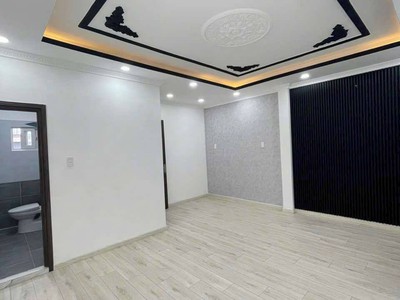 Bán nhà sổ riêng tại TT Nhà Bè - Diện tích: 5M x 15M - Giá: 3TỶ980   TL 7