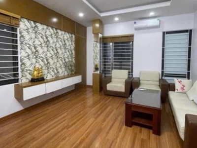 Nhà cực đẹp pháo đài láng   lô góc, ngõ thông, tặng nt   35m2, 7,6 tỷ 2