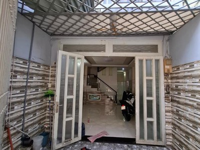 Chỉ 4.55 tỷbán gấp nhà rẽ vào ở ngay phạm thế hiển  p6, q8  54.1m2  3.8x14m  3t, 4pn 0