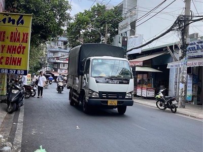 Bán nhà mặt tiền nguyễn hữu tiến   158m    ngang 6.5m   2 tầng   giá 20 tỷ 1