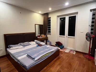 Bán nhà mặt phố hàng vải hoàn kiếm trái tim phố cổ vị trí siêu đắc dịa.diện  tích: 83.7m  x 2 tầng, 0