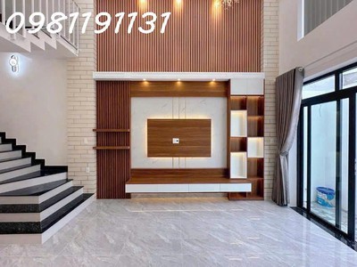 Bán nhà mặt tiền nguyễn hữu tiến   158m    ngang 6.5m   2 tầng   giá 20 tỷ 2