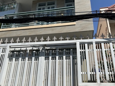 Nhà siêu hiếm  ngang bề thế q4- khu víp an ninh kinh doanh đa ngành nghề- gần chợ trường học nguyễn 4